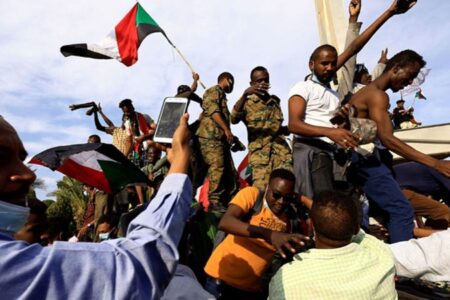 Sudan’da askeri yönetim karşıtı gösterilerde yaşamını yitirenlerin sayısı 47’ye yükseldi