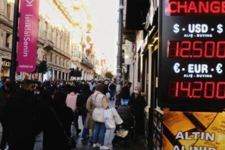 WSJ’den Türkiye ekonomisi için çarpıcı yorum: ‘Yaşanan kriz geçmiştekilerden farklı’