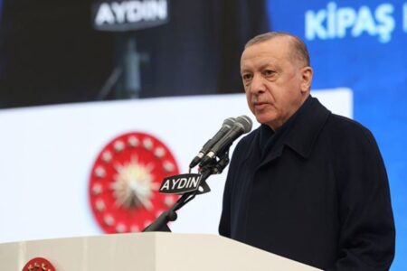 İYİ Partili Çıray’dan Erdoğan’a: ‘Terörist başı adeta yargıç konumuna yükseltildi’