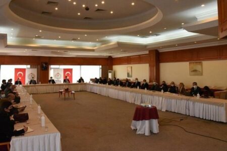 Muğla’da salgın toplantısı: Denetimlerin artırılması kararlaştırıldı