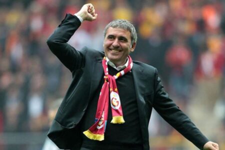 Galatasaray Efsanesi Hagi, Beşiktaş-Enes Sali haberlerini yalanladı