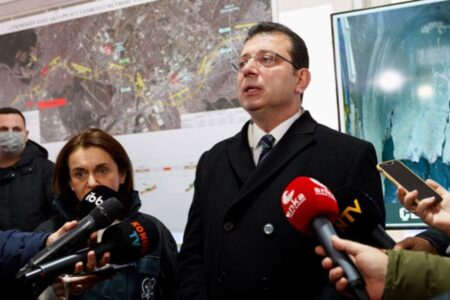 İBB Başkanı İmamoğlu, 3 buçuk milyon, metro için onay bekliyor
