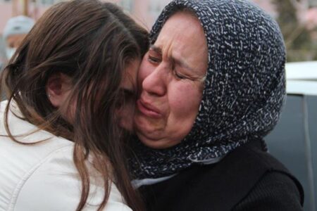 5 günlük yolculuğun ardından Türkiye’ye döndü: ‘Uçak sesi duyduğum zaman korkuyorum’