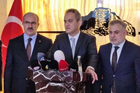 Bakan Mahmut Özer’den ‘yüz yüze eğitim’ açıklaması