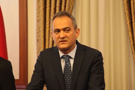 Milli Eğitim Bakanı Mahmut Özer’den yüz yüze eğitim açıklaması
