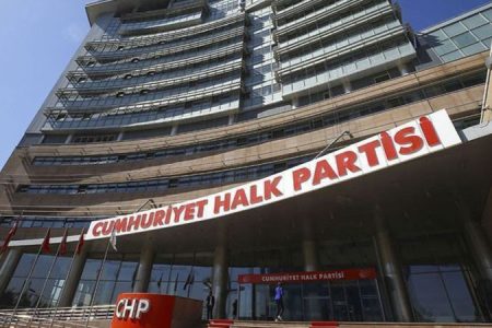 AKP’nin kalesinde şok! Kayseri’de 700 kişi CHP’ye katıldı
