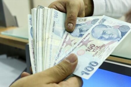 Asgari ücretteki artışın ardından milyonlarca memur ve emekli ocak ayını bekliyor